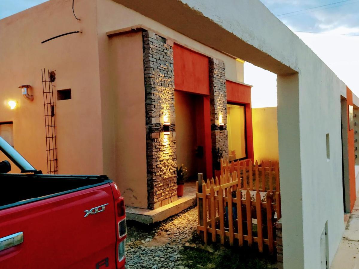 Casa En Gregores Gobernador Gregores Esterno foto